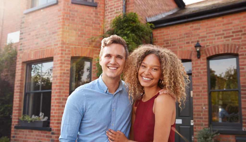 A photo of clients in front of their home can go a long way to establish credibility