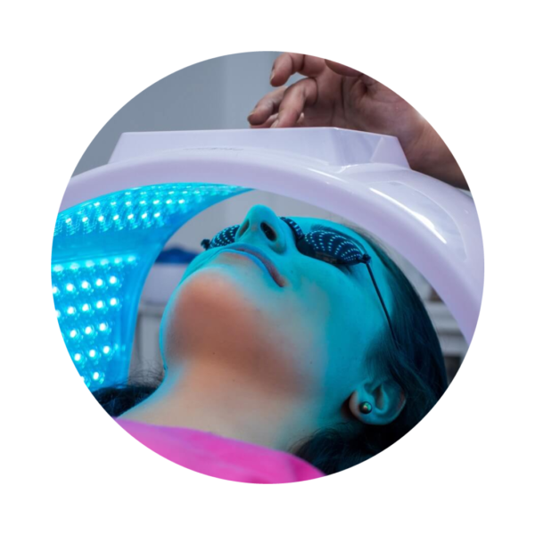 medical spa patient undergoes light therapy